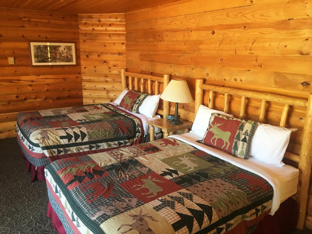 The Lodge At Lolo Hot Springs Zewnętrze zdjęcie